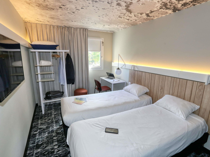 Bedroom 3, ibis Biarritz Anglet Airport, Pyrénées-Atlantiques