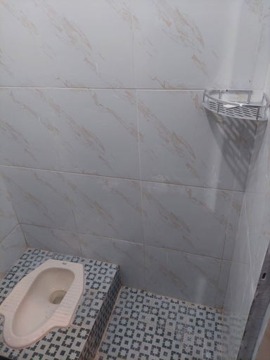 Bathroom 5, Penginapan JANNAH Syariah, Central Aceh