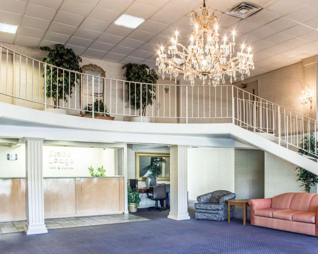 Others 5, Econo Lodge & Suites, Guilford