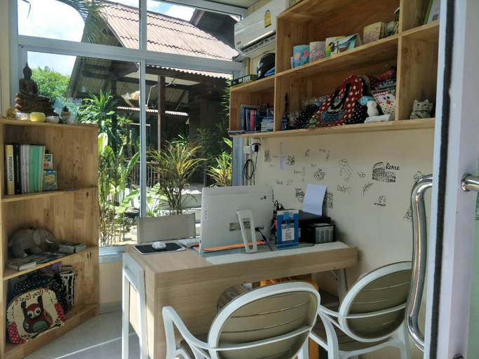 Public Area, BeauBo Beach, Ko Phangan