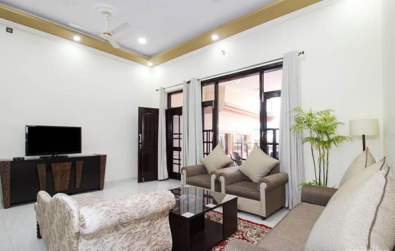 Others 5, Touristen Holiday Home A luxury Villa, Kangra