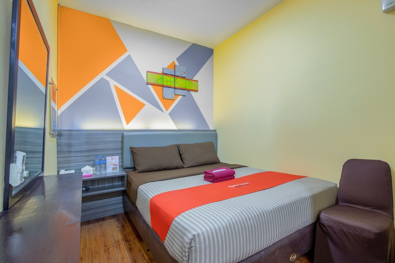 bedroom 19