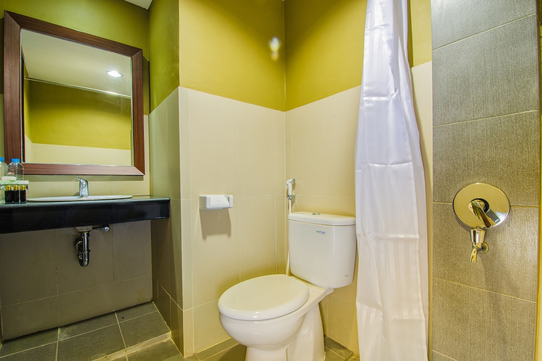 bathroom 18
