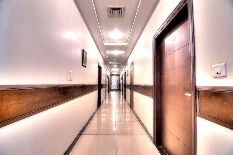 Others 4, Vivo Hotel, Jalandhar