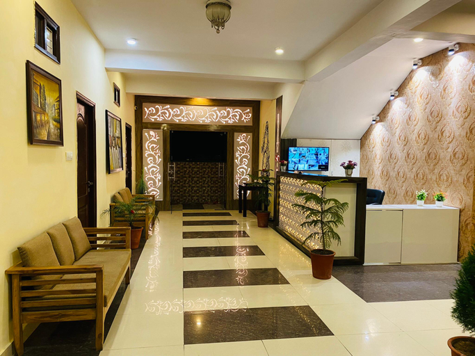 Others 5, Hotel natures feast, Kangra