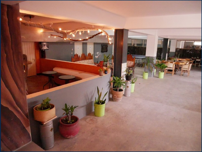 Public Area 5, Madre Tierra Hotel, Dist. Pochutla