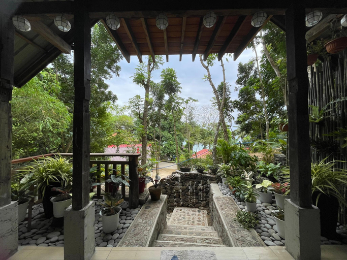 Others 4, Hilltop Cabin – Beach Access Stay in Lobo, Batangas, Lobo