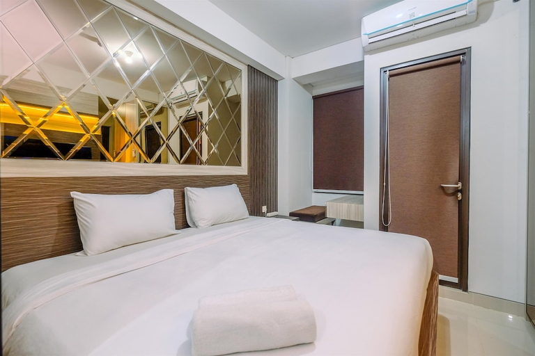 Others 4, Warm And Minimalist Studio Room Transpark Cibubur Apartment, Depok