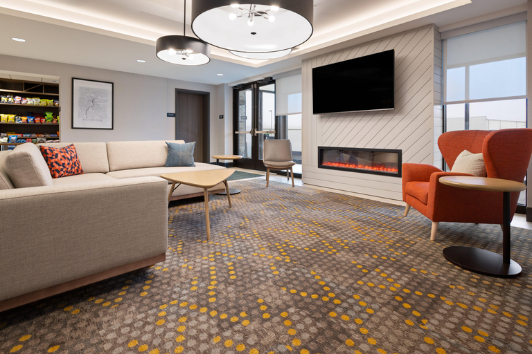 Public Area 5, Holiday Inn & Suites RICHMOND - WEST END, Henrico