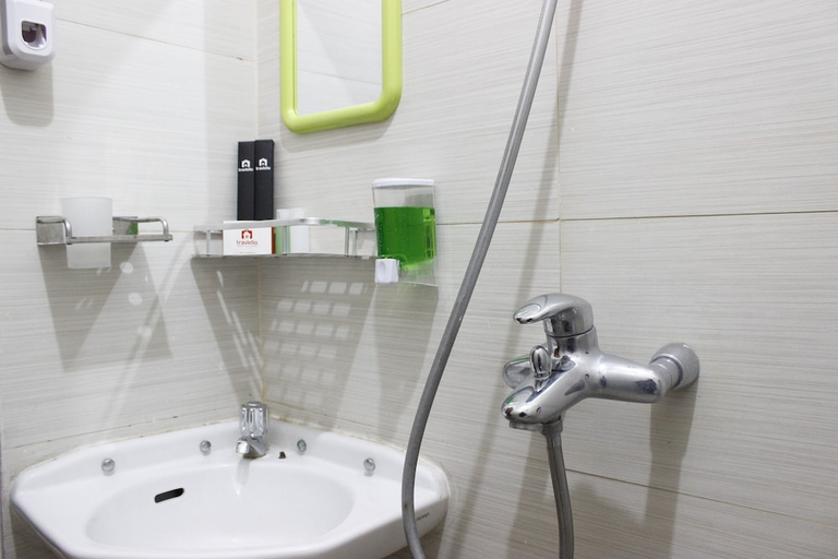 Others 5, Homey Studio Gateway Pasteur Apartment near Exit Toll, Bandung