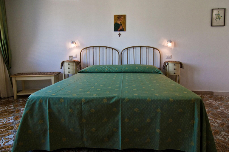 Bedroom 3, B&B U Palmentu, Messina