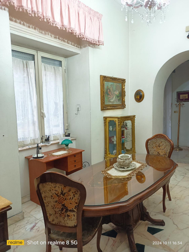 Others 5, Da Francy B&b, Napoli