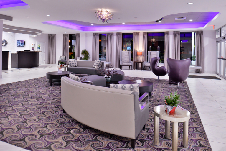 Public Area 2, Clarion Inn & Suites Across from Universal Orlando, Orange