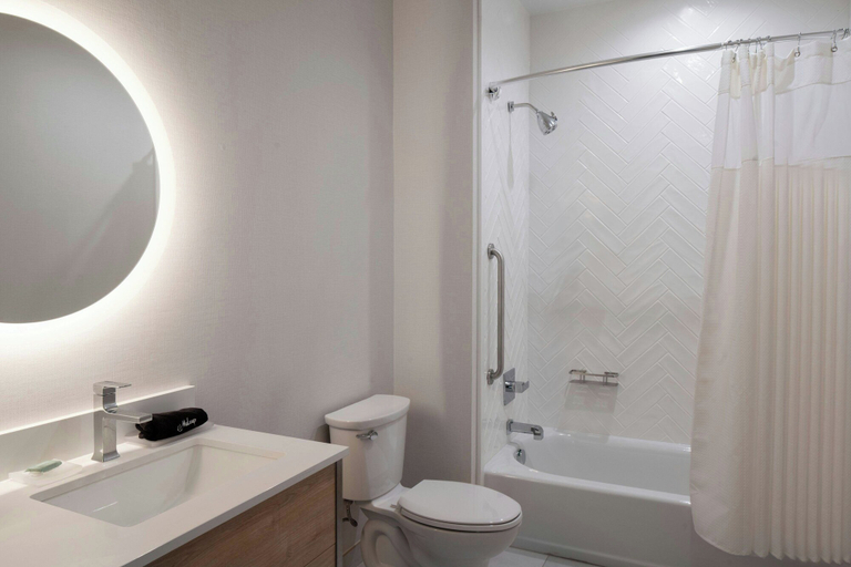 Bathroom 3, TownePlace Suites by Marriott West Lafayette, Tippecanoe