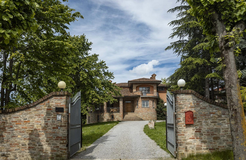 Others 4, Villa Moglietta Host in Langhe, Cuneo