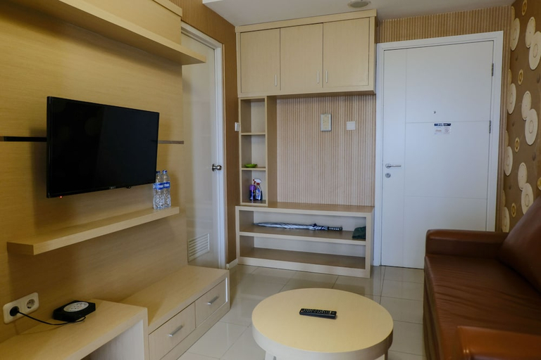 Living Area 4, City View 2Br Apartment At Parahyangan Residence, Bandung