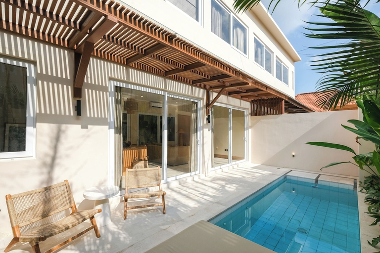 Others 3, Perempuan Villas Pererenan, Badung