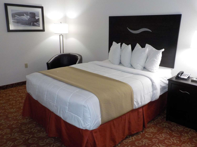 Bedroom 3, SureStay Hotel by Best Western Whittington Rend Lake, Franklin