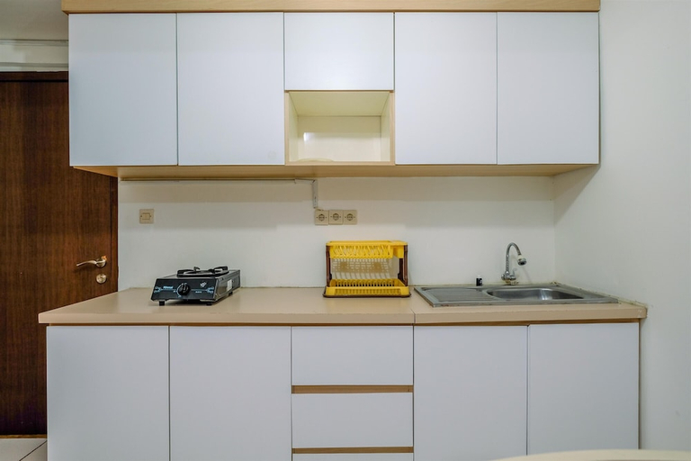 In-Room Kitchen 4, Comfort 2Br At Bogor Mansion Apartment, Bogor
