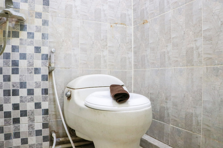 Bathroom 4, Best Deal 2Br Apartment Suites @Metro, Bandung