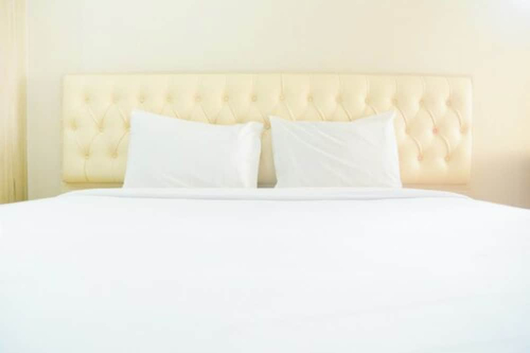 Bedroom 2, Comfortable 2BR Springlake Summarecon Apartment, Bekasi