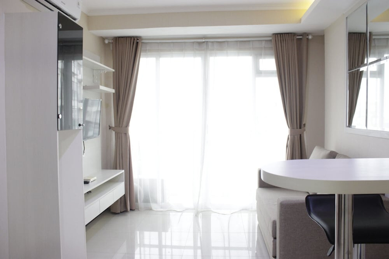 Others 2, Picturesque 2BR Apartment at Gateway Pasteur near Exit Toll, Bandung