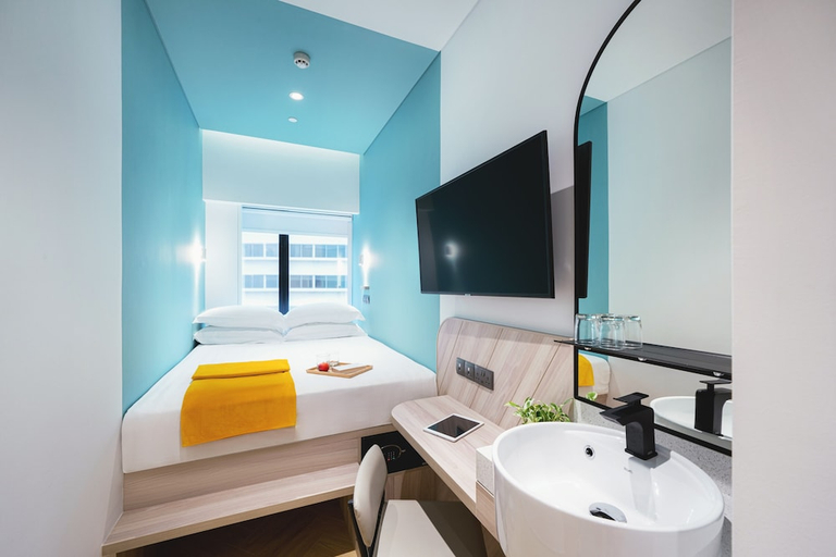bathroom 6