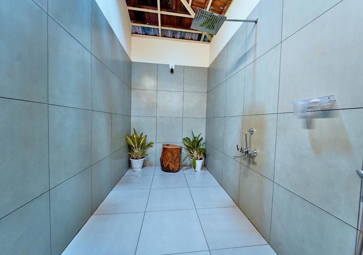 Bathroom 2, M Cafe Private Pool Villa By VOYE HOMES, Wayanad