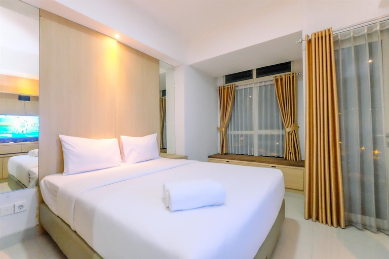 Others 2, Best Deal And Cozy Studio Oasis Cikarang Apartment, Cikarang