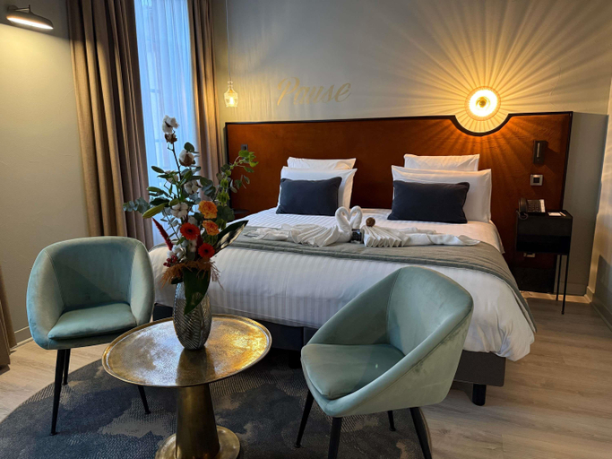Bedroom 4, Mercure Montauban Hotel, Tarn-et-Garonne