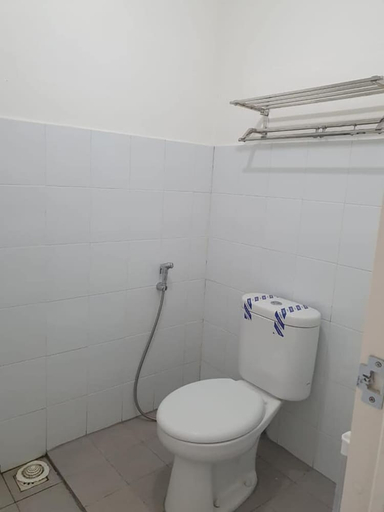 Bathroom 5, Ananda Room Gateway Apartment Bandung, Bandung