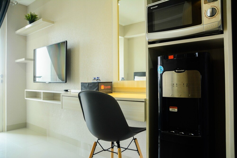 Others 3, Sophisticated Studio at The Oasis Apartment, Cikarang