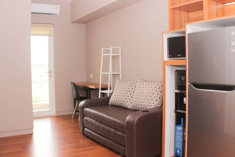 Living Area 3, Fancy And Comfy 2Br Apartment At Springlake Summarecon, Bekasi