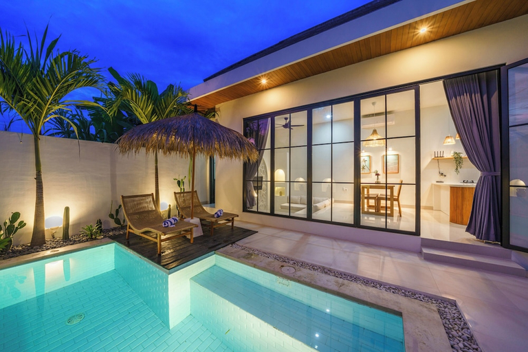 Others 3, Villa Selina, Badung