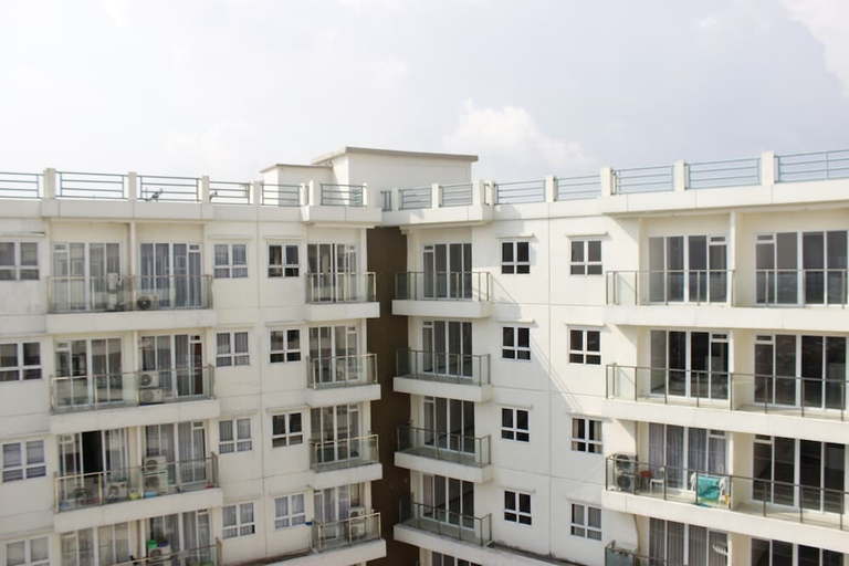 Exterior & Views, Relaxing 1BR Gateway Pasteur Apartment near Exit Toll, Bandung