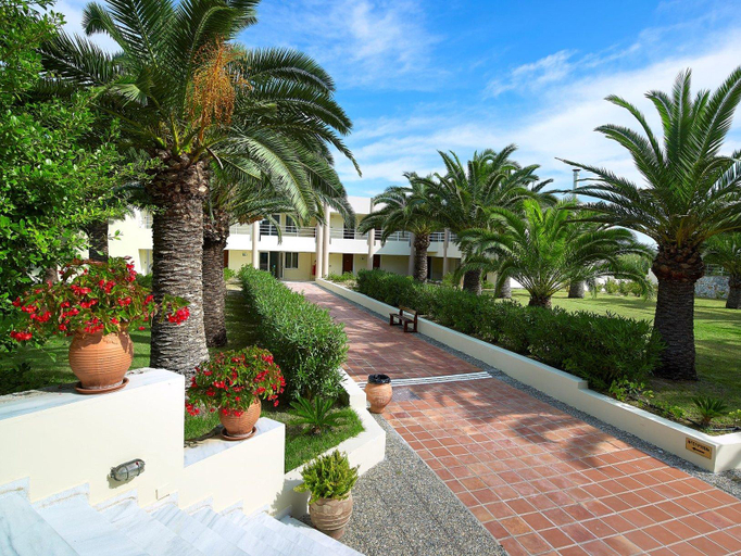 Others 3, Eleftheria Hotel, Crete