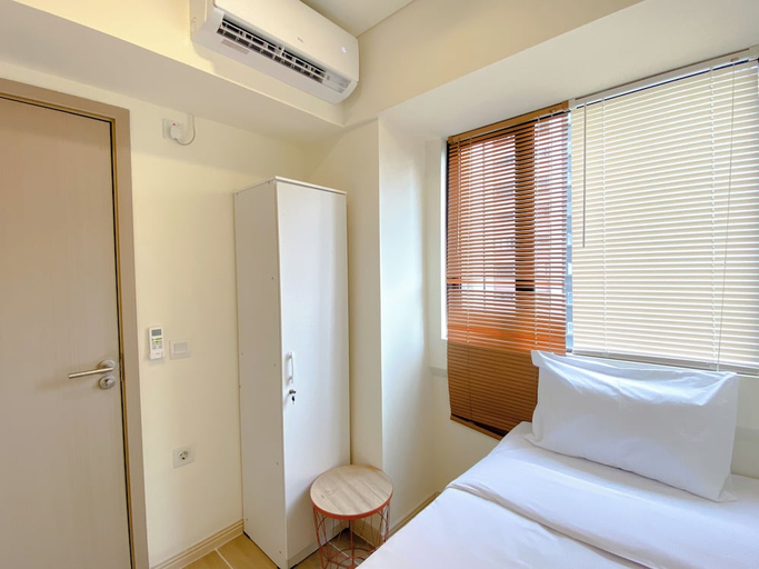 Bedroom 3, Homey 2Br At Meikarta Apartment, Cikarang