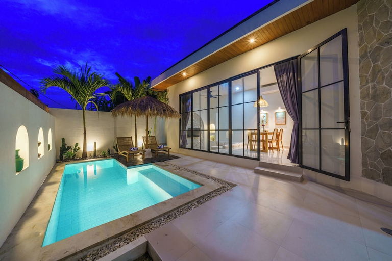 Others 4, Villa Selina, Badung