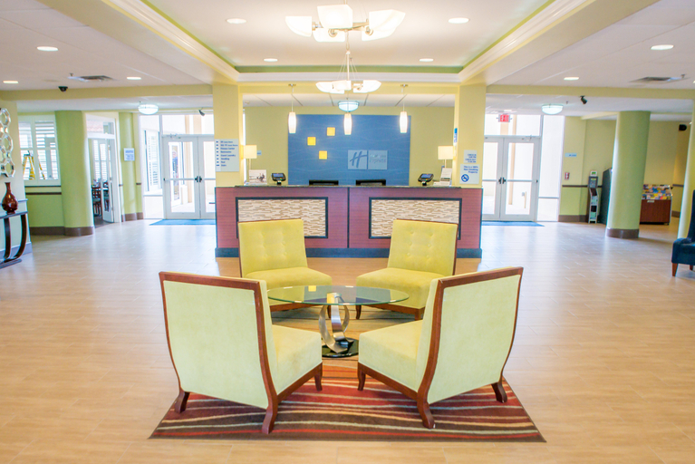 Public Area 2, Holiday Inn Express & Suites COCOA by IHG, Brevard