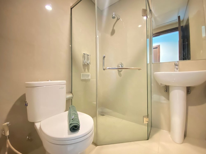 Bathroom 5, Spacious 2Br Apartment At El Royale Near Bip, Bandung