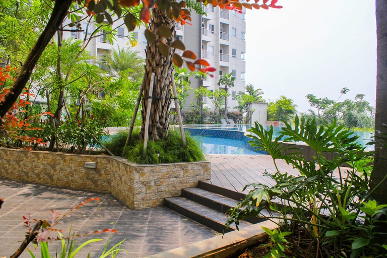 Sport & Beauty, Nice And Elegant 1Br Apartment At Mustika Golf Residence, Cikarang