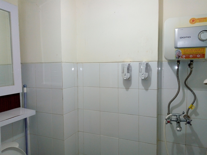 Bathroom, Kemang View Apartment, Bekasi