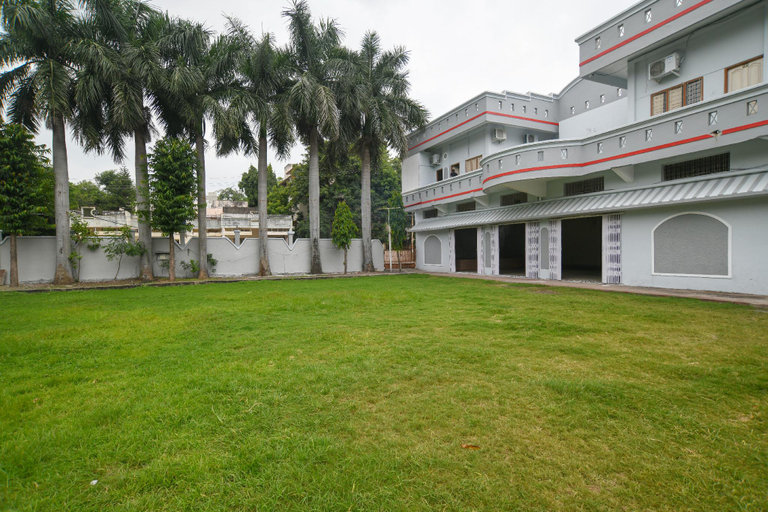 Others 5, Nirvana Greens, Ujjain