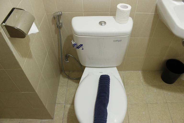 Bathroom 3, Fabulous 1BR Apartment @ Parahyangan Residence, Bandung