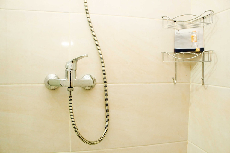 Bathroom 3, Nice And Elegant 1Br Apartment At Mustika Golf Residence, Cikarang