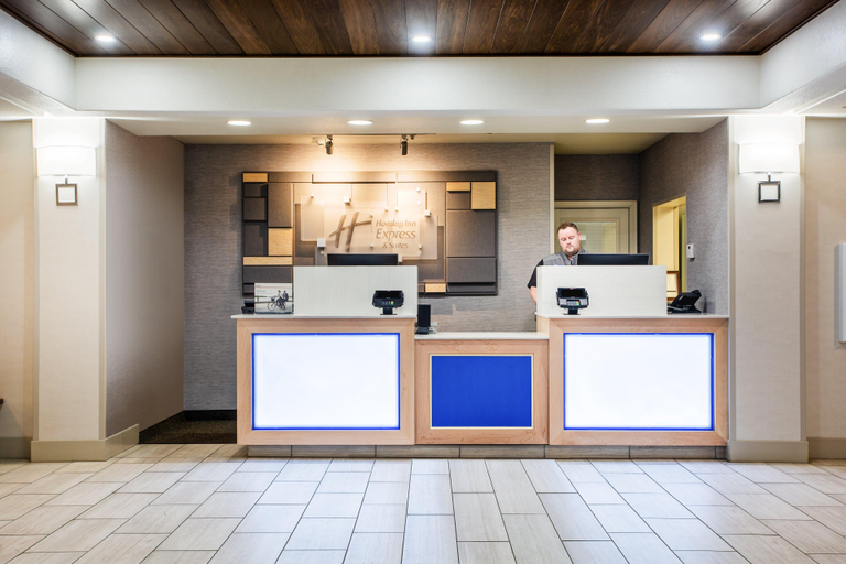 Public Area 2, Holiday Inn Express & Suites LEWISBURG, Greenbrier