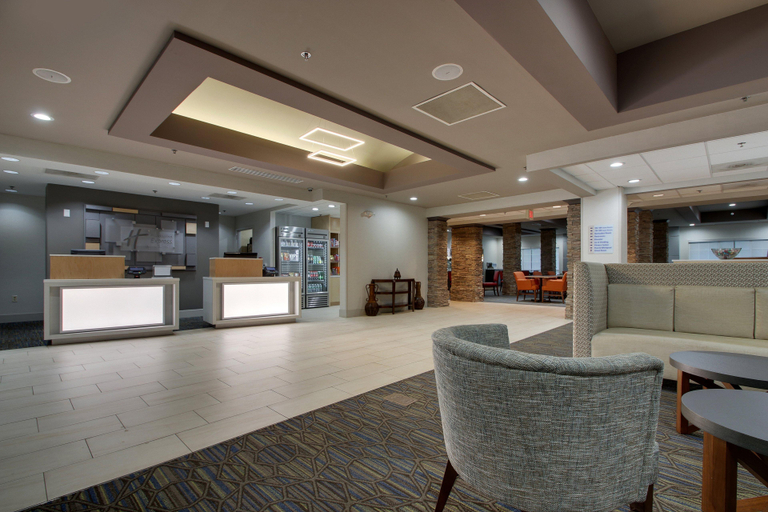 Public Area 2, Holiday Inn Express & Suites MIDDLEBORO RAYNHAM by IHG, Plymouth