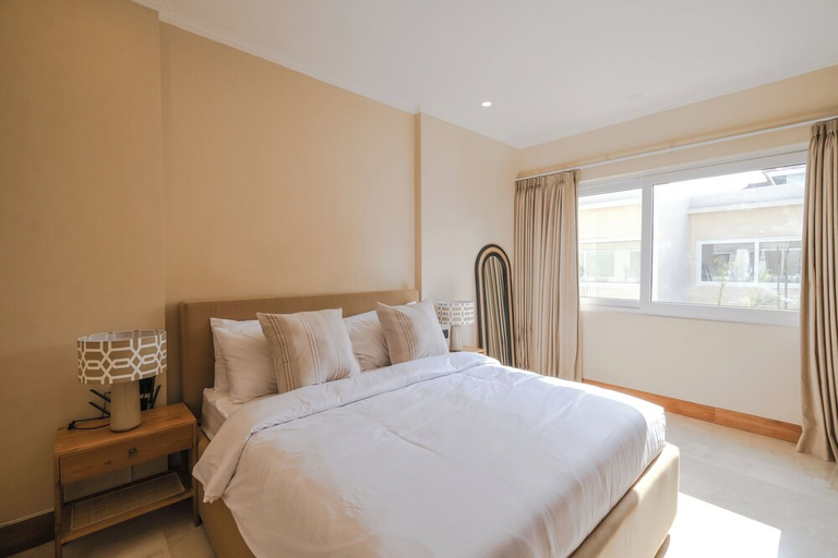 Others 2, Perempuan Villas Pererenan, Badung