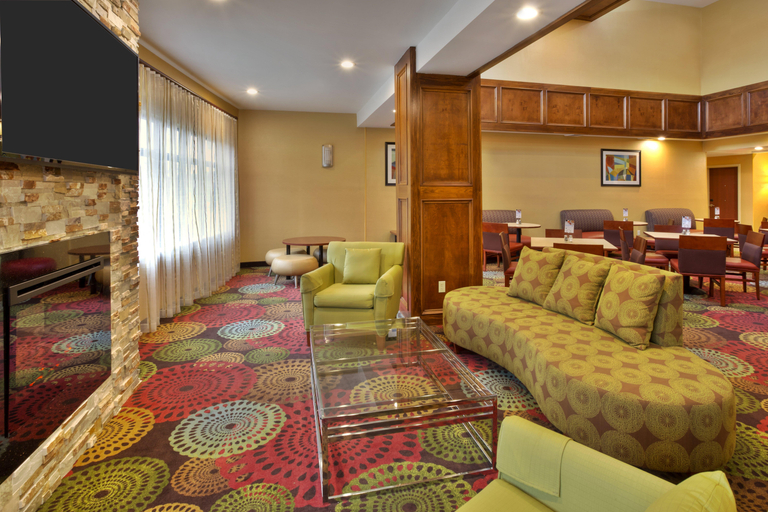 Public Area 5, Holiday Inn Express & Suites FRANKENMUTH, Saginaw