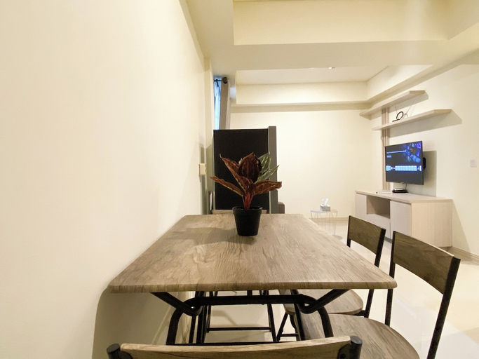 Others 5, Serene Designed 2Br At Meikarta Apartment, Cikarang